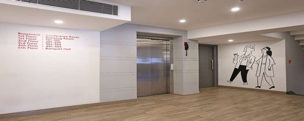 Oyo Townhouse 015 Lajpat Nagar Hotel Nova Deli Instalações foto